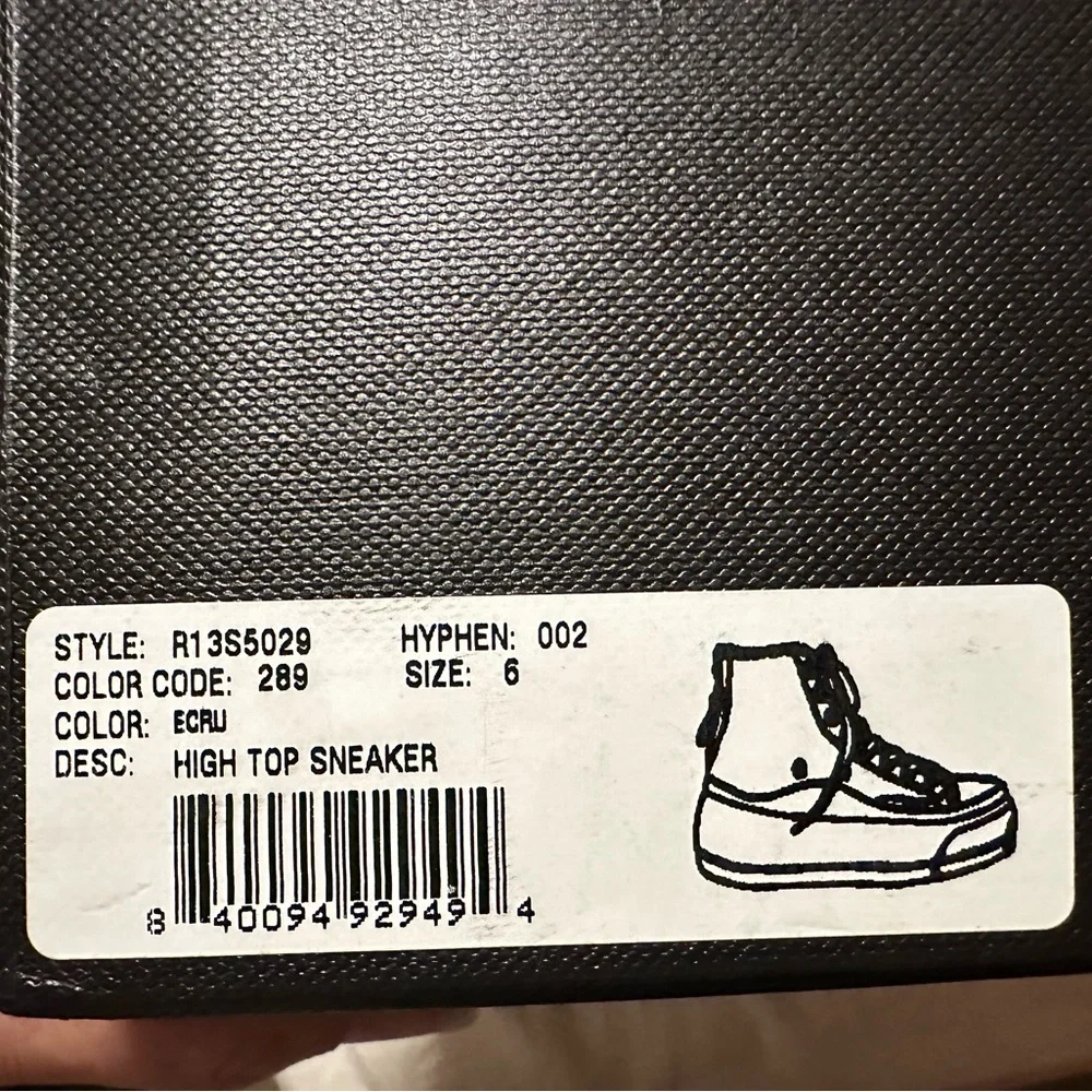 R13 high top